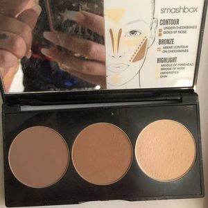 lightly use smash box contour kit